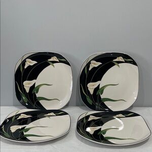 Sango Quadrille Black Lilies 5101 dinner plates 10.5 square set of 4 Korea